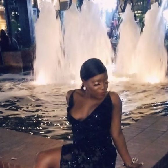 Meet your Posher, Willine - Picture 1 of 1